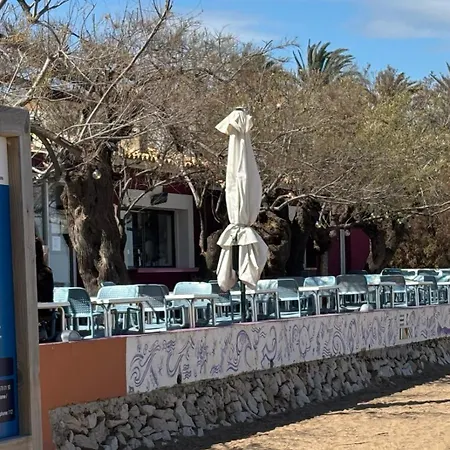 Ona Blue A 150 Metros Del Mar *